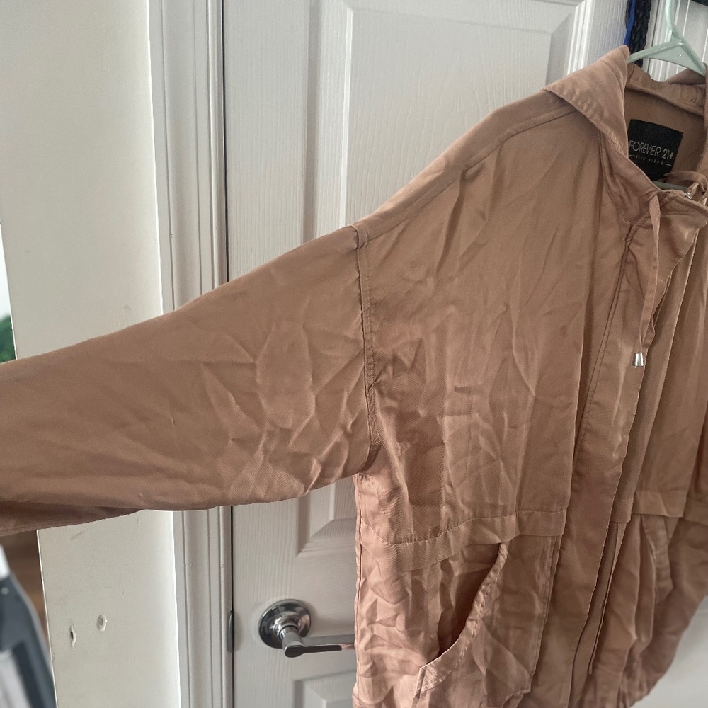 Women's Jacket - Picture 3 of 11